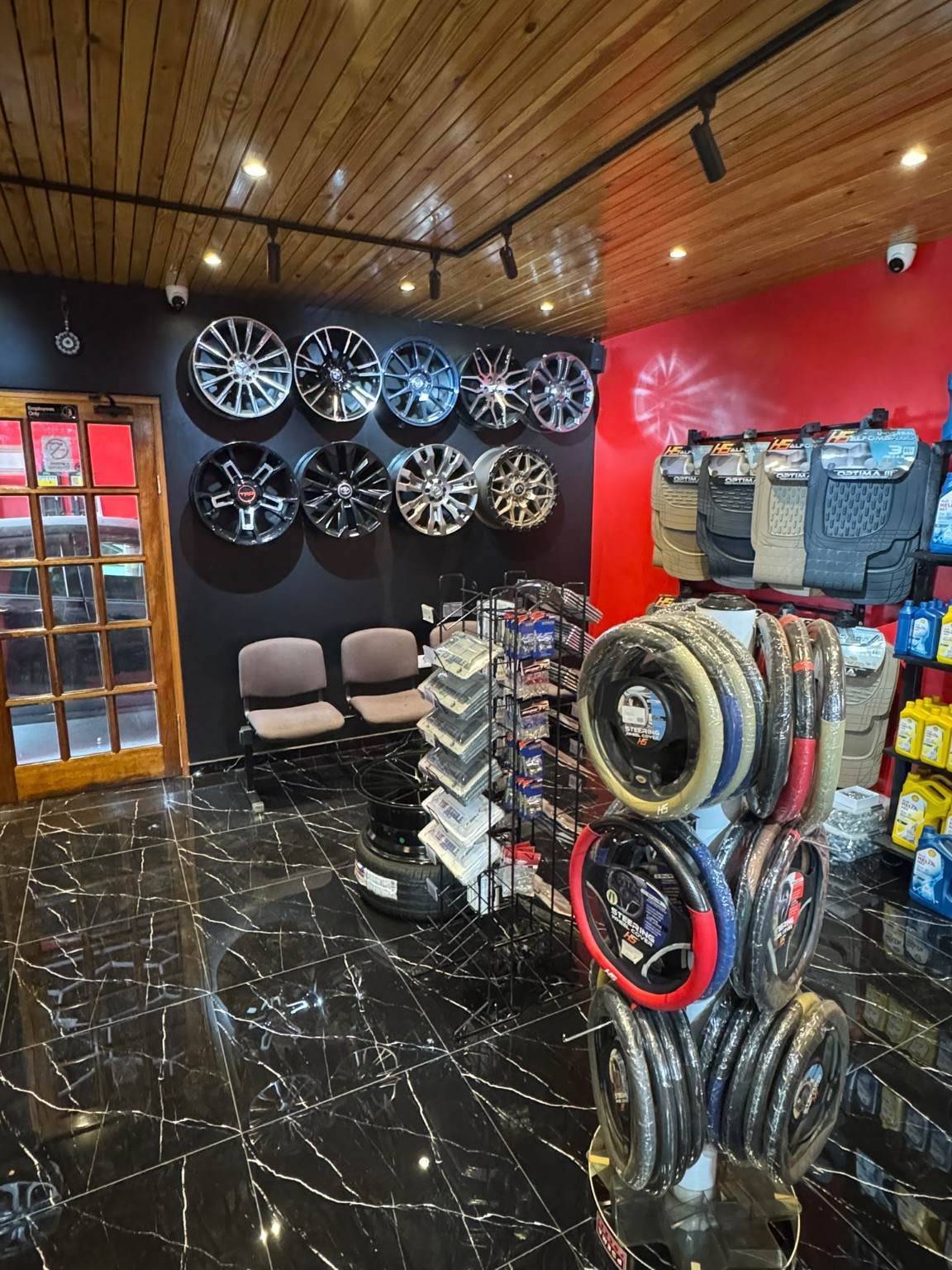 Auto Parts & Accessories